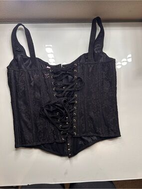 Victoria’s Secret black lace up lace corset